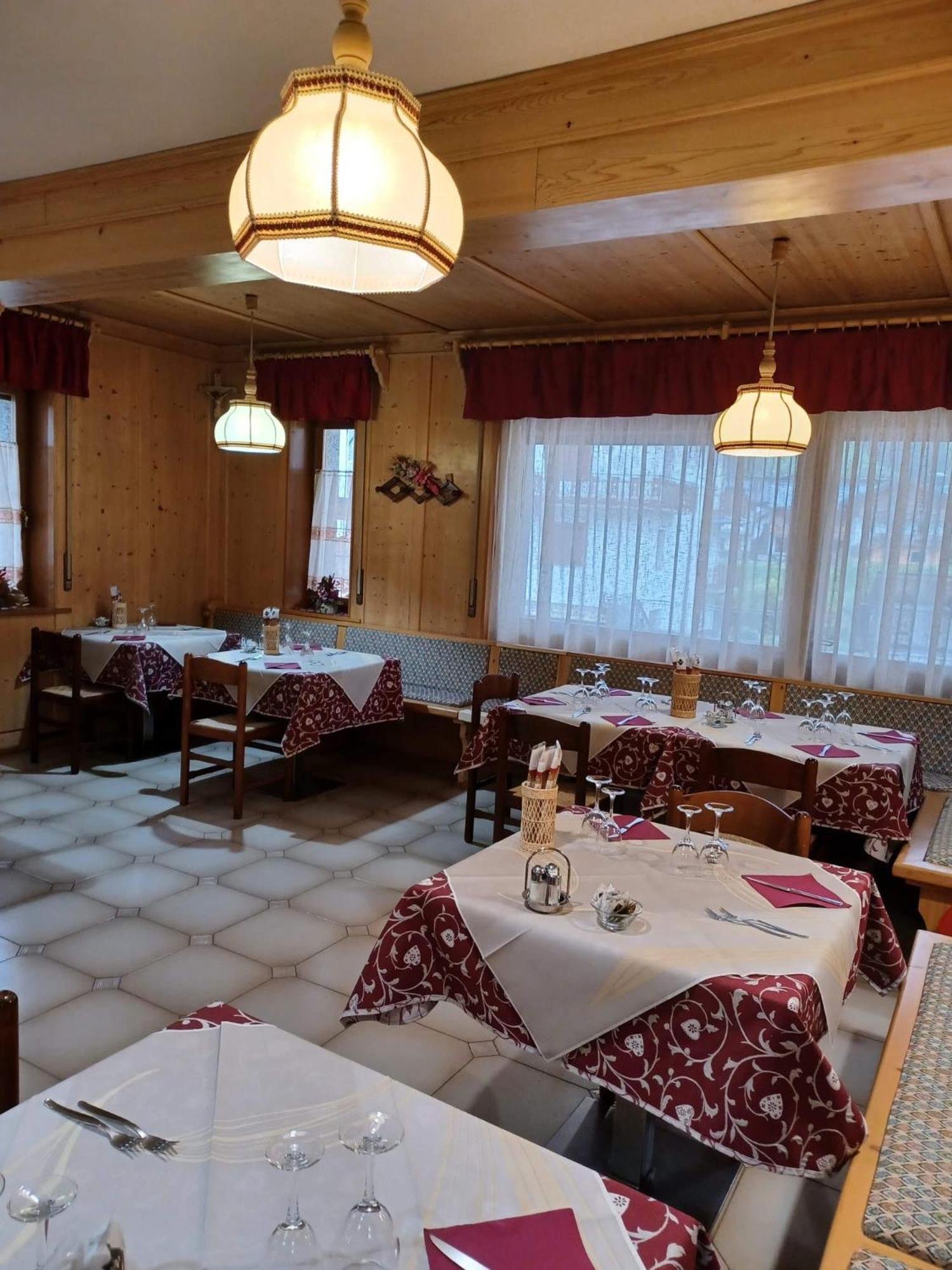 Locanda Da Pierina سانتو ستيفانو دي كادوري المظهر الخارجي الصورة