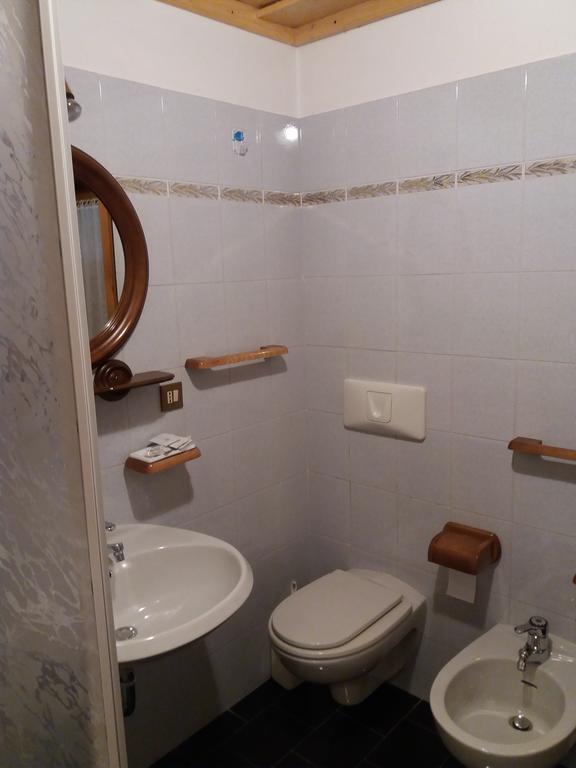Locanda Da Pierina سانتو ستيفانو دي كادوري المظهر الخارجي الصورة